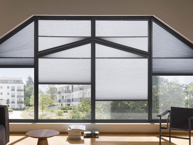 Sonnenschutz für Dreicksfenster ohne Bohren Easy Frame Header