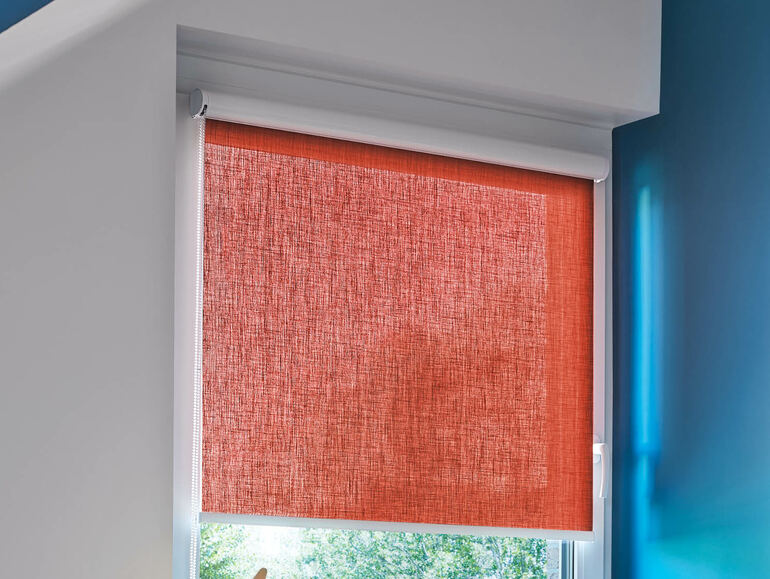 erfal | A new room experience | erfal roller blinds • classic sun  protection in current colours and motifs