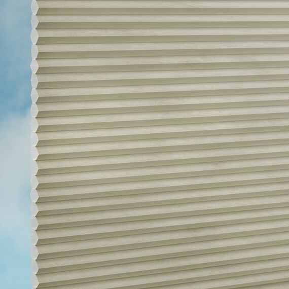 b4b41511-d49b-48e7-8bb9-245d49cceeff