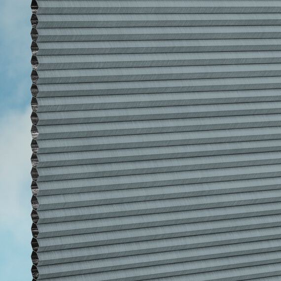 2506b412-9260-4148-9055-3501a0758843