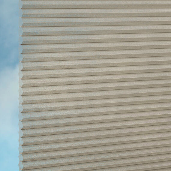 16400038-3f22-4649-8937-2d9a903e8bb7